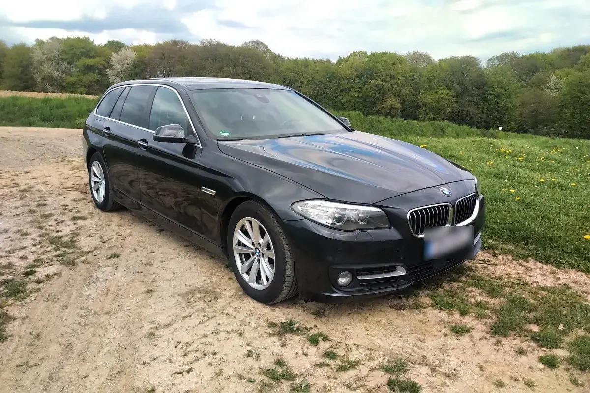 Gebraucht BMW 530 Comfort Edition 258 PS (189 kW) 2014 Grau Kombi