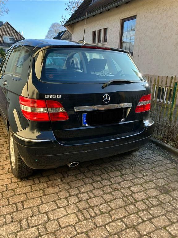 Gebraucht Mercedes B150 95 PS (69 kW) 2006 Schwarz Van / Kleinbus