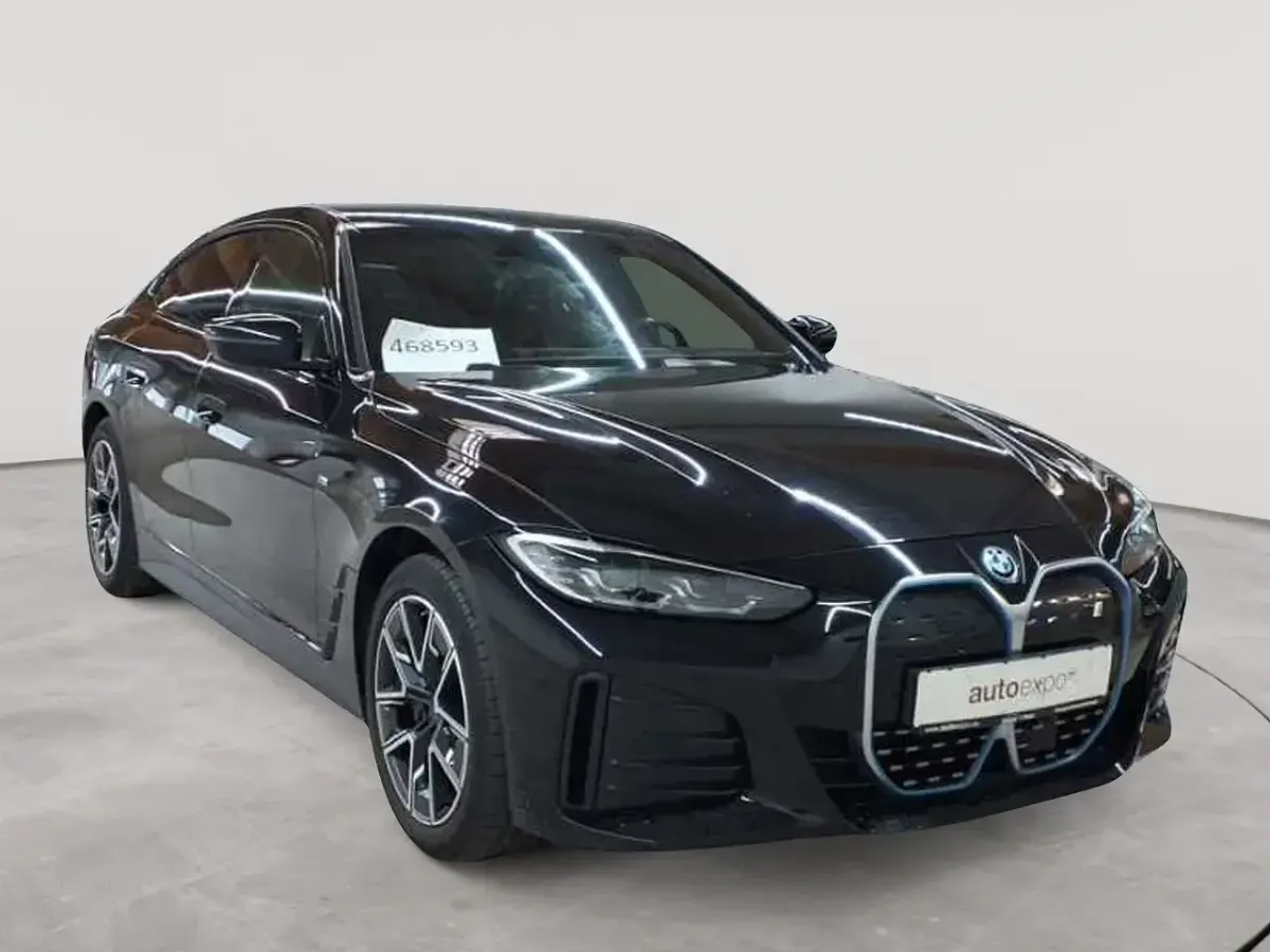 Używany BMW i4 M Sport 210 kW (286 KM) 2023 Sedan/Limuzyna