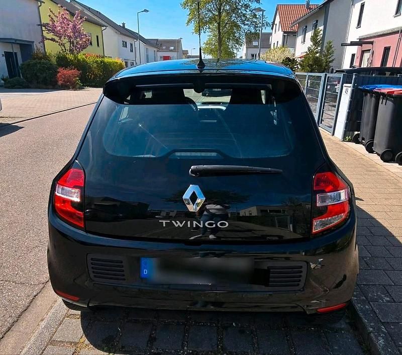 Gebraucht Renault Twingo SE 71 PS (52 kW) 2015 Schwarz Kleinwagen
