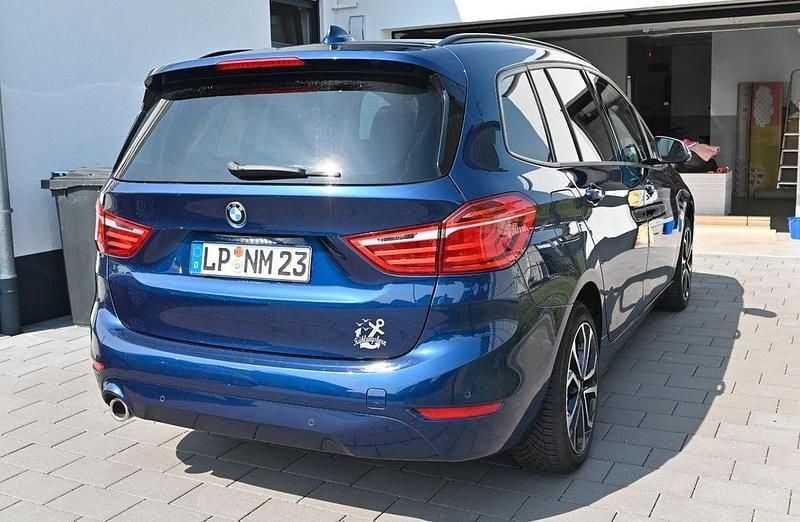 Gebraucht BMW 218 Gran Tourer 140 PS (102 kW) 2019 Blau Van / Kleinbus