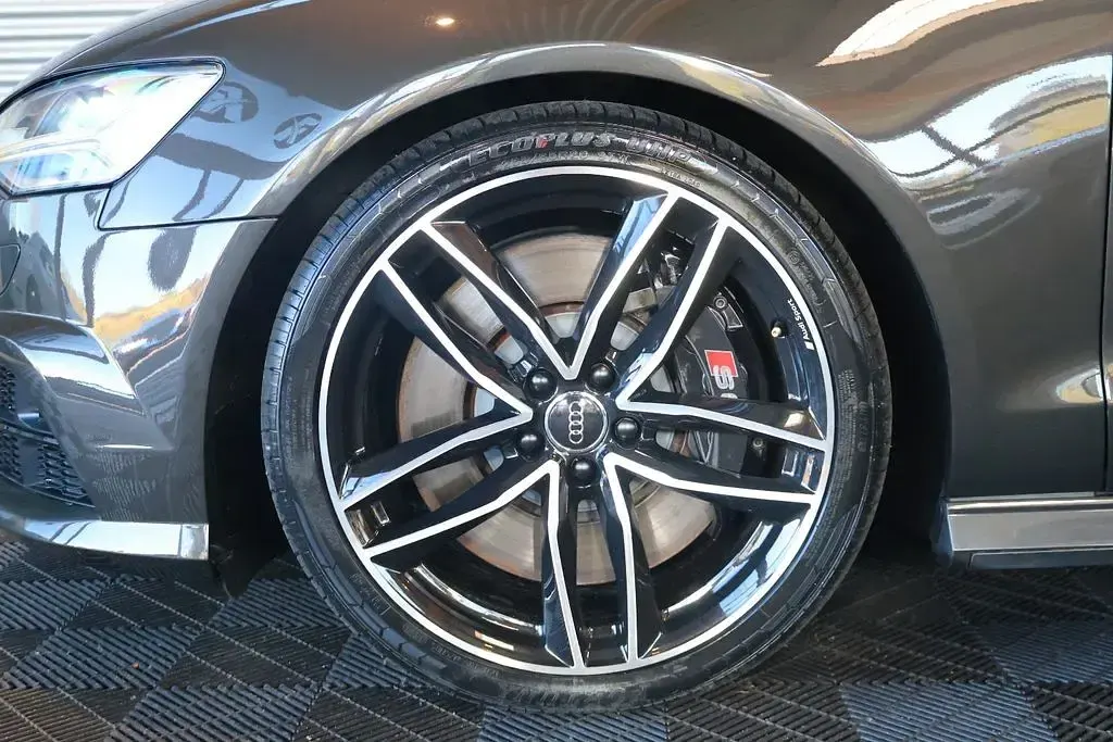 Gebraucht Audi S6 Sport 450 PS (330 kW) 2016 Grau Limousine