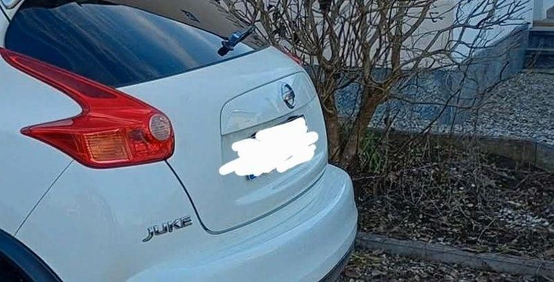 Gebraucht Nissan Juke Acenta 117 PS (86 kW) 2012 Weiß SUV