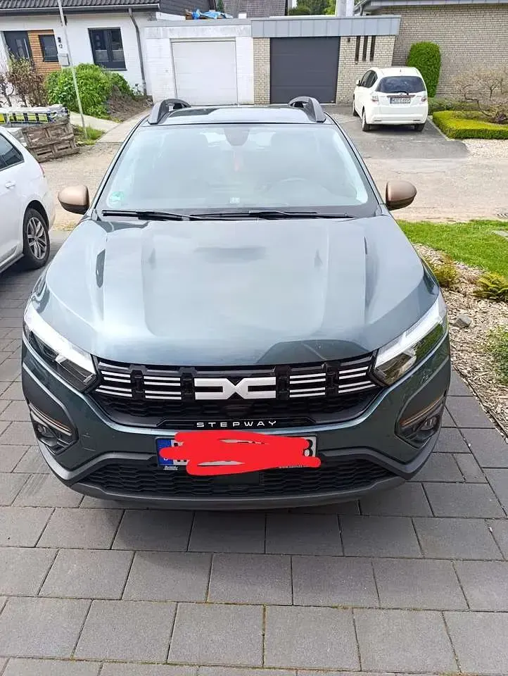 Gebraucht Dacia Sandero Extreme 101 PS (74 kW) 2023 Grün SUV