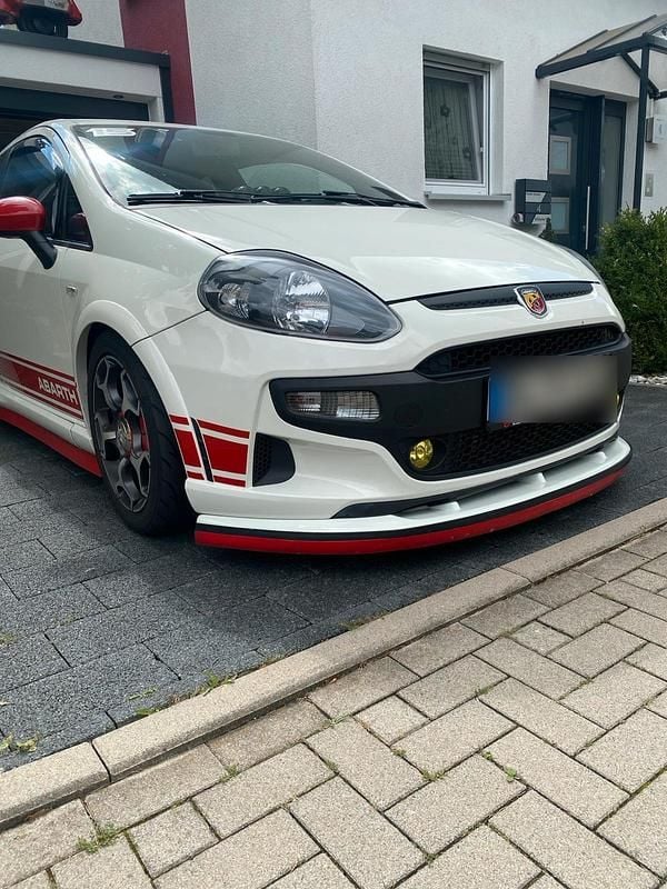 Weiß Gebraucht 2011 Abarth Punto Evo Kleinwagen | 17.000 € - Bild 1/4