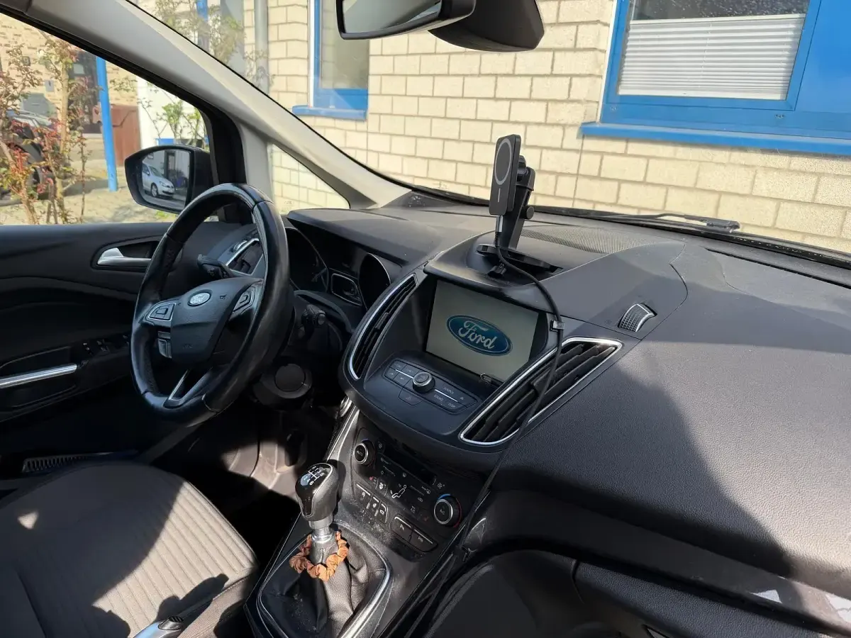 Gebraucht Ford Grand C-Max Titanium 120 PS (88 kW) 2016 Braun Van / Kleinbus