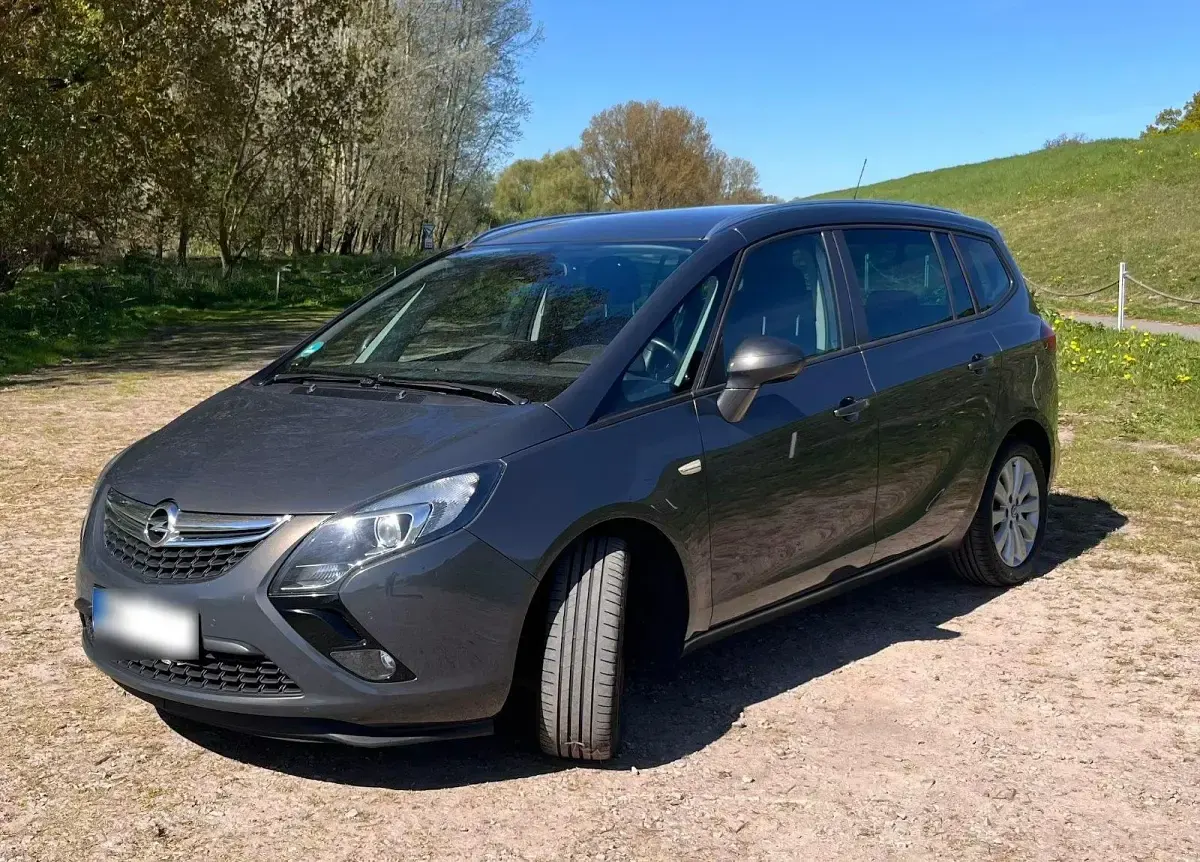 Gebraucht Opel Zafira 131 PS (96 kW) 2015 Grau Van / Kleinbus