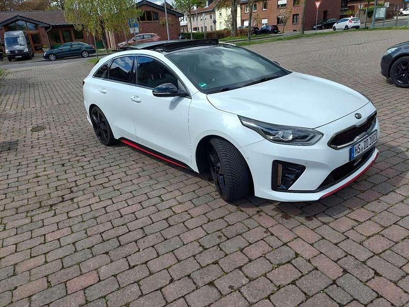 Gebraucht Kia ProCeed GT 204 PS (150 kW) 2019 Weiß Kombi