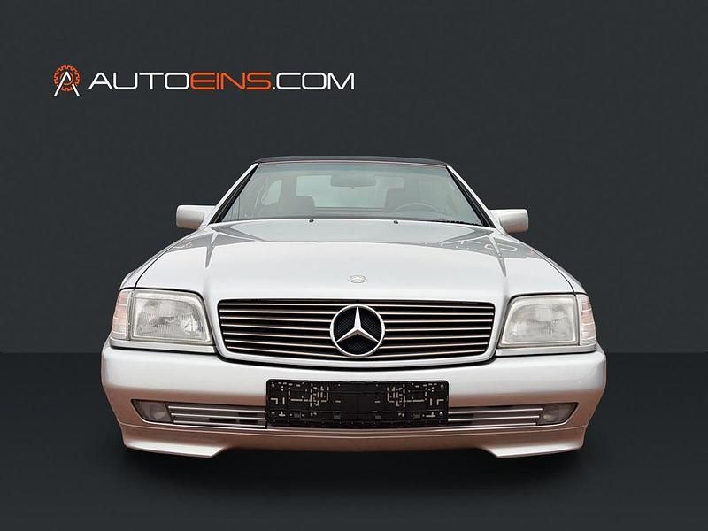 Gebraucht Mercedes SL500 326 PS (239 kW) 1991 Silber Cabrio