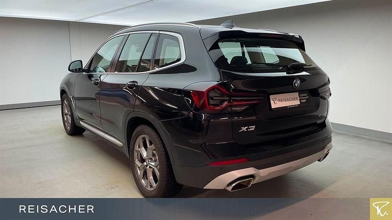 Gebraucht BMW X3 Efficient Dynamics 184 PS (135 kW) 2022 Saphirschwarz metallic SUV