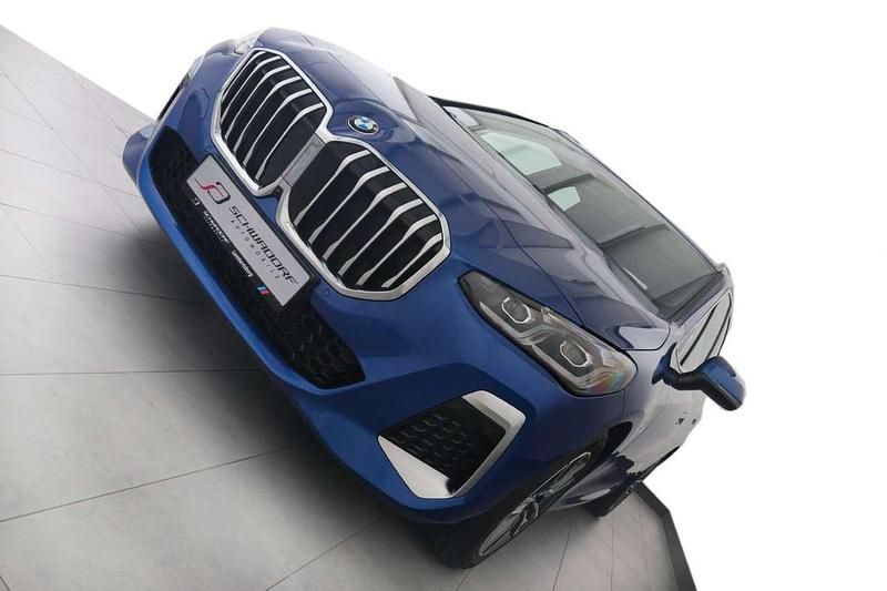 Gebraucht BMW 218 M Sport 150 PS (110 kW) 2022 Blau Van / Kleinbus