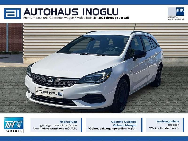 Weiß Gebraucht 2022 Opel Astra Limousine | 13.980 € (Guter Preis) - Bild 1/4