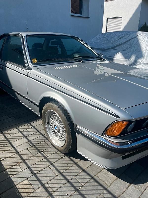 Silber Gebraucht 1977 BMW 633 Coupé | 10.200 € - Bild 1/4
