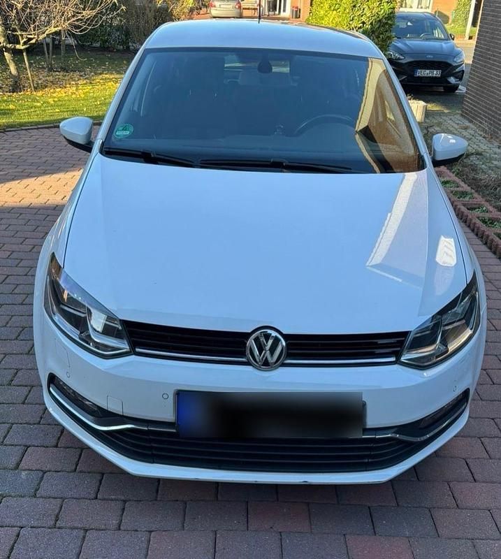 Gebraucht VW Polo Allstar 75 PS (55 kW) 2017 Weiß Kleinwagen