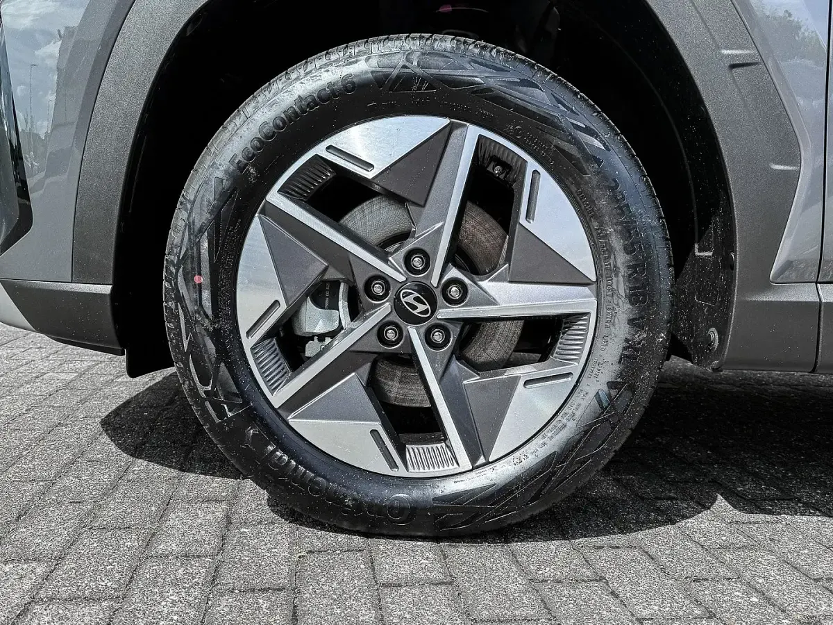 Neu Hyundai Tucson Trend 215 PS (158 kW) 2026 Ecotronic grey / mic SUV
