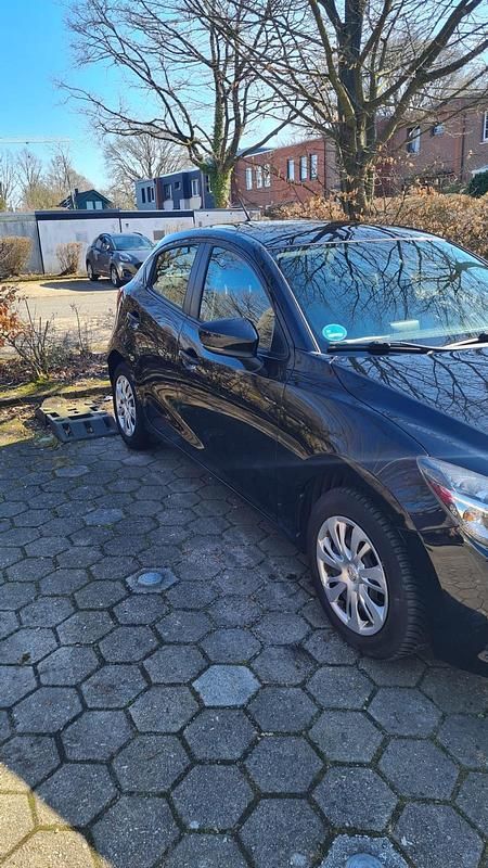 Gebraucht Mazda 2 90 PS (66 kW) 2019 Schwarz Kleinwagen