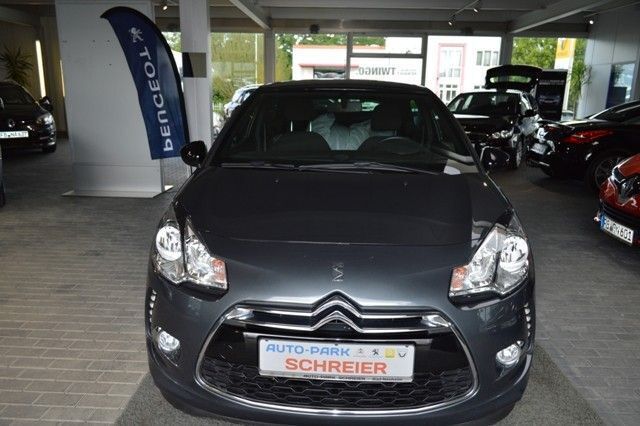 Gebraucht Citroën DS3 So Chic 92 PS (67 kW) 2012 Grau metallic Limousine