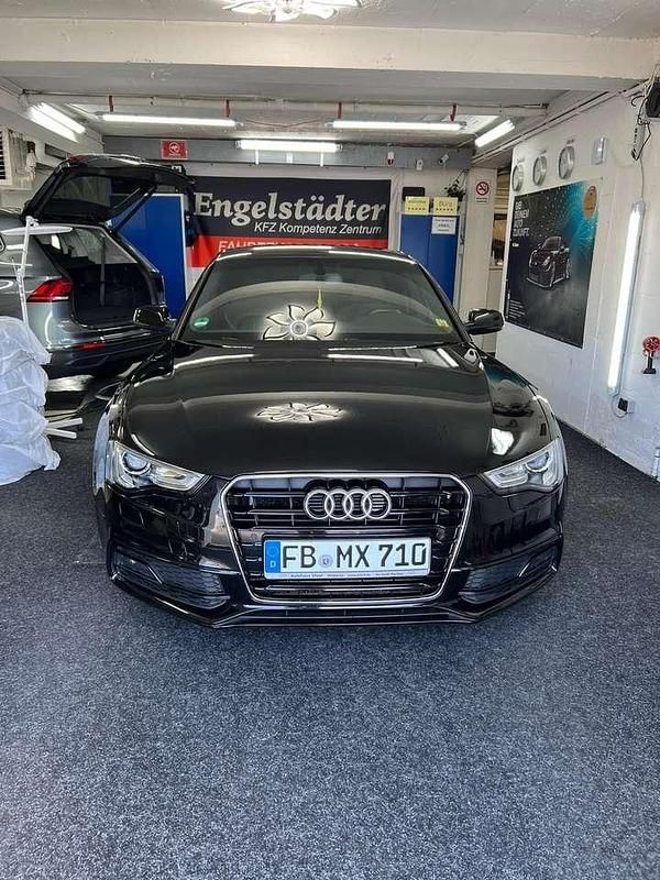 Schwarz Gebraucht 2015 Audi A5 Sportback Design Coupé | 19.800 € (Etwas zu teuer) - Bild 1/4