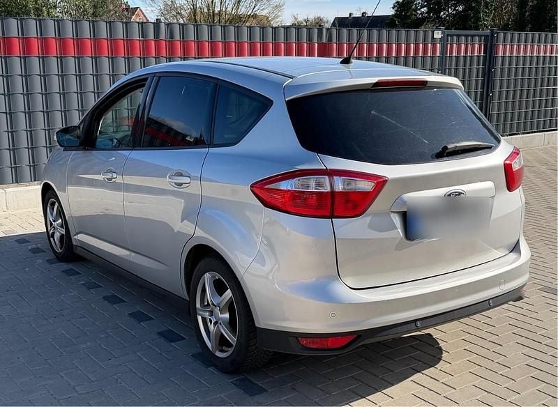 Gebraucht Ford C-MAX 125 PS (91 kW) 2013 Van / Kleinbus