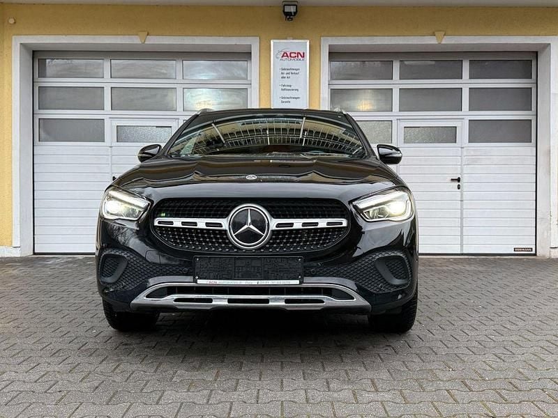 Gebraucht Mercedes GLA250 218 PS (160 kW) 2020 Schwarz SUV