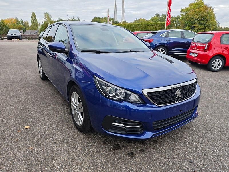 Blau Gebraucht 2019 Peugeot 308 Kombi | 10.900 € (Guter Preis) - Bild 1/4