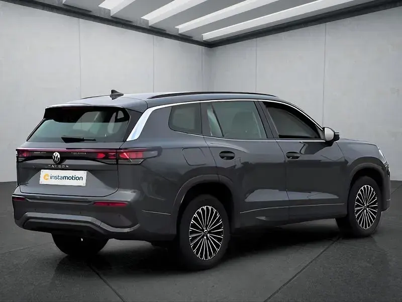 Gebraucht VW Tayron 193 PS (141 kW) 2025 Grau SUV