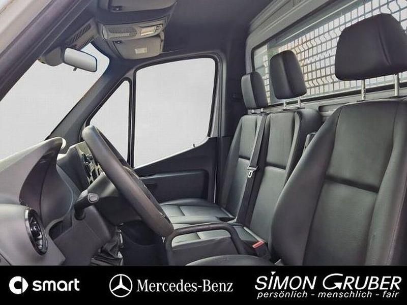 Gebraucht Mercedes Sprinter 163 PS (119 kW) 2019 Arktikweiß Van