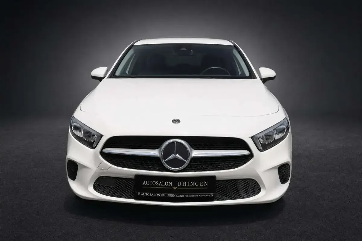 Gebraucht Mercedes A220 AMG 190 PS (139 kW) 2020 Polarweiß Limousine