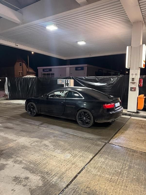 Schwarz Gebraucht 2008 Audi A5 S-Line Coupé | 4.800 € (Guter Preis) - Bild 1/4