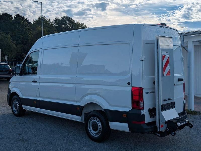 Gebraucht VW Crafter 140 PS (102 kW) 2024 Weiß Van