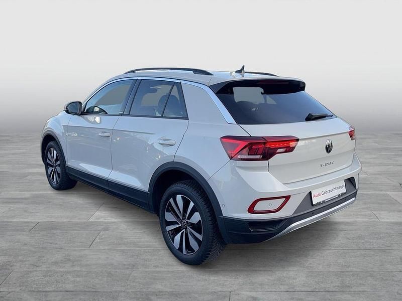 Gebraucht VW T-Roc Move 116 PS (85 kW) 2024 Ascotgrau SUV