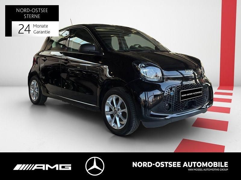 Gebraucht Smart ForFour Electric Drive 60 kW (82 PS) 2022 Karosserie in black Limousine