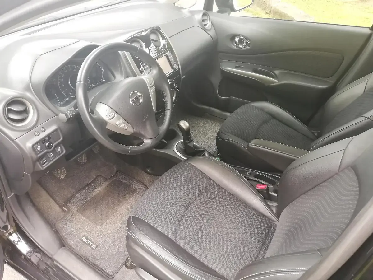 Gebraucht Nissan Note 90 PS (66 kW) 2013 Schwarz Kleinwagen