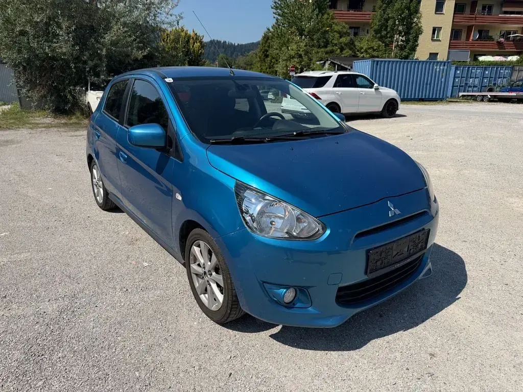 Gebraucht Mitsubishi Space Star 80 PS (58 kW) 2014 Blau Van / Kleinbus