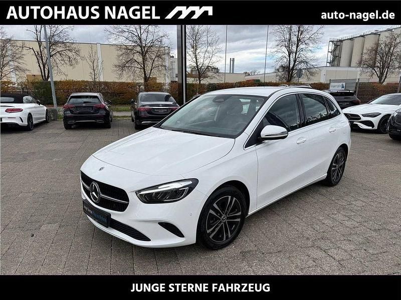 Weiß Gebraucht 2024 Mercedes B250e Progressive Van / Kleinbus | 28.789 € (Superpreis) - Bild 1/4