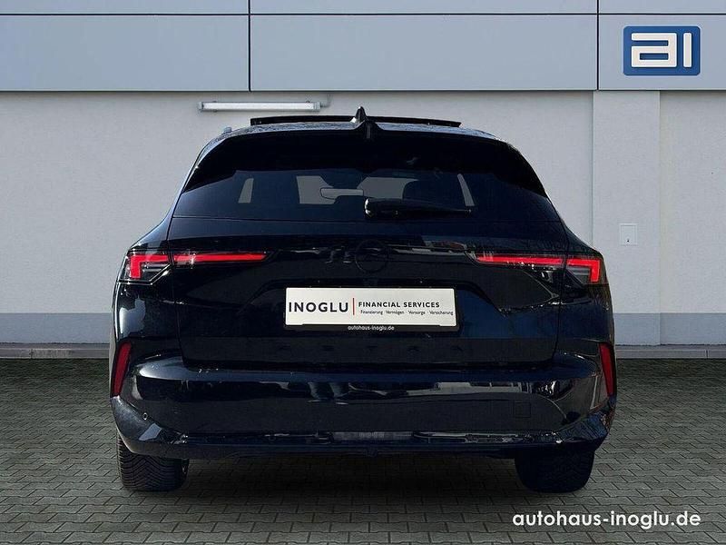 Gebraucht Opel Astra Ultimate 131 PS (96 kW) 2024 Schwarz karbon schwarz (metallic) (metallic) Kombi