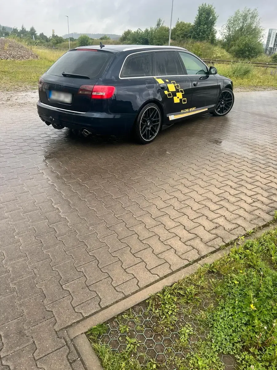 Gebraucht Audi A6 190 PS (139 kW) 2010 Blau Kombi