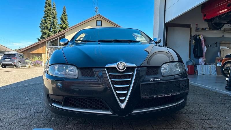 Gebraucht 2008 Alfa Romeo GT Quadrifoglio Verde Coupé | 1.499 € - Bild 1/4
