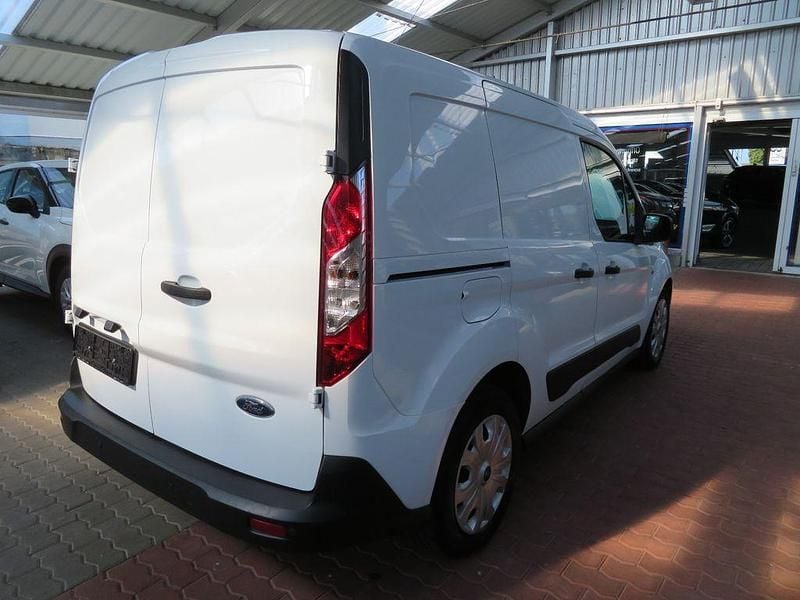 Używany Ford Transit Connect Trend 101 KM (74 kW) 2023 Biały Minivan