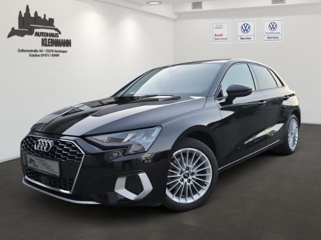 Schwarz Gebraucht 2022 Audi A3 Sportback Advanced Limousine | 28.470 € (Etwas zu teuer) - Bild 1/4