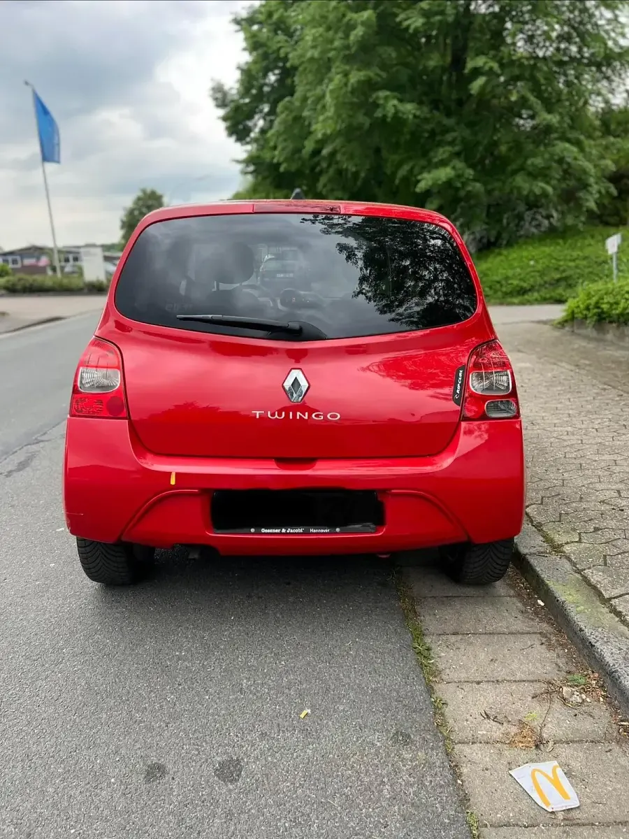 Gebraucht Renault Twingo Rip Curl 76 PS (55 kW) 2009 Rot Kleinwagen