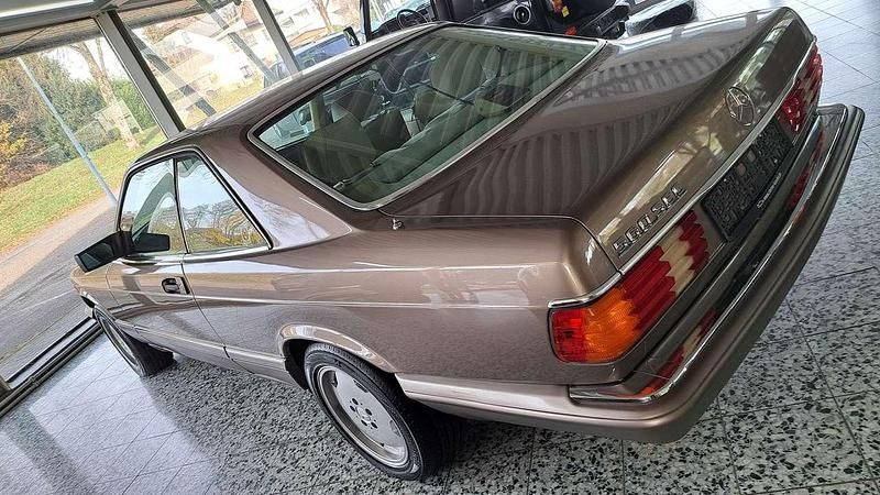 Gebraucht Mercedes 560 242 PS (177 kW) 1990 Impalabraun metallic 441 Coupé