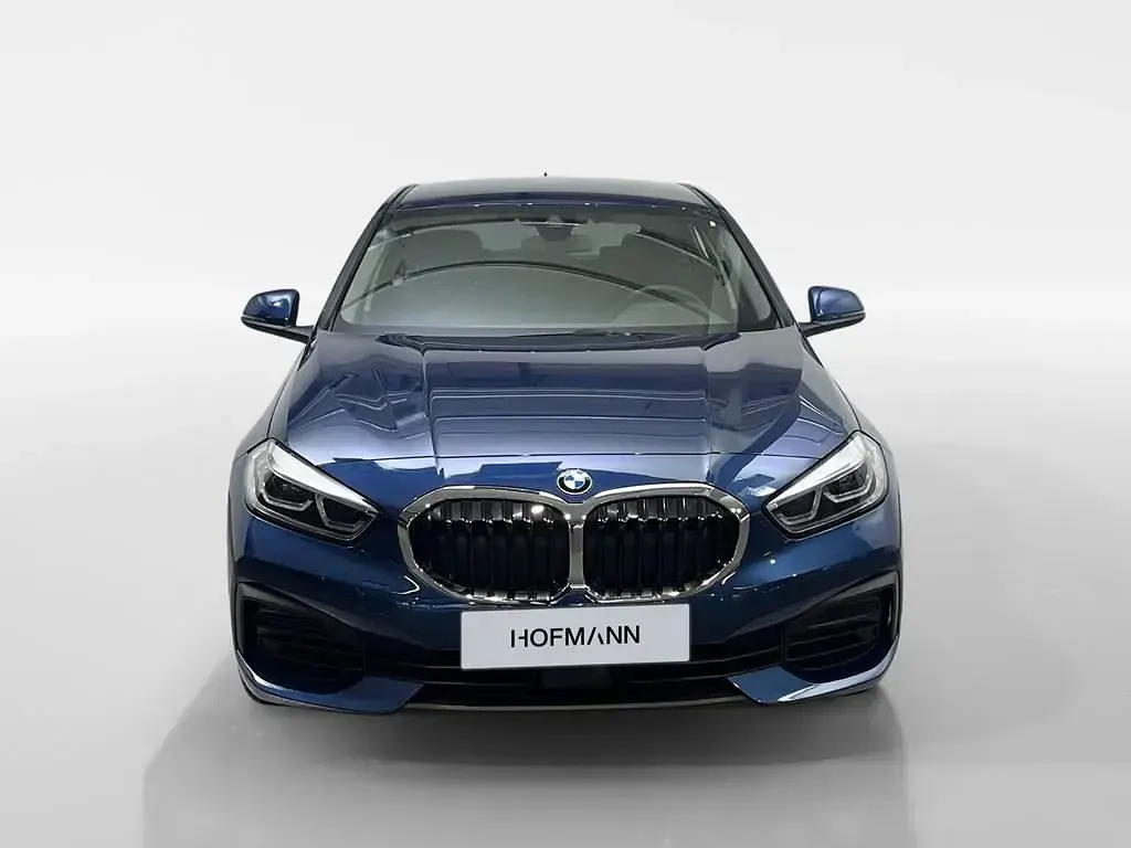 Używany BMW 116 116 KM (85 kW) 2022 Niebieski Hatchback
