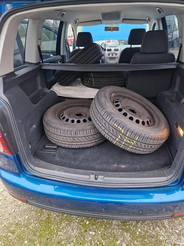 Gebraucht VW Touran Trendline 105 PS (77 kW) 2007 Blau Van / Kleinbus