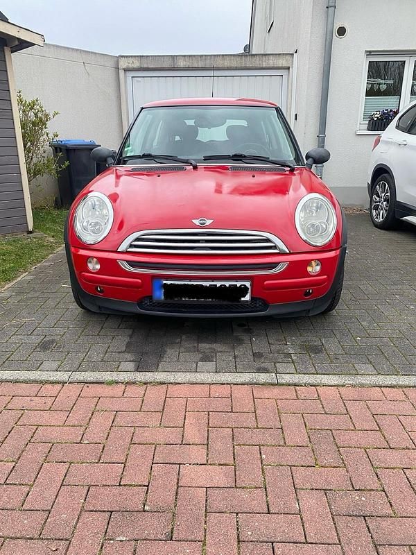 Gebraucht Mini ONE 90 PS (66 kW) 2005 Rot Kleinwagen