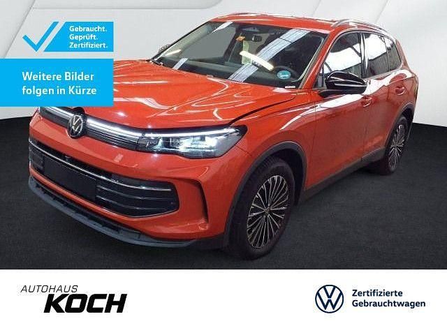 Persimmon red metallic Gebraucht 2025 VW Tiguan Goal SUV | 35.930 € (Superpreis) - Bild 1/4