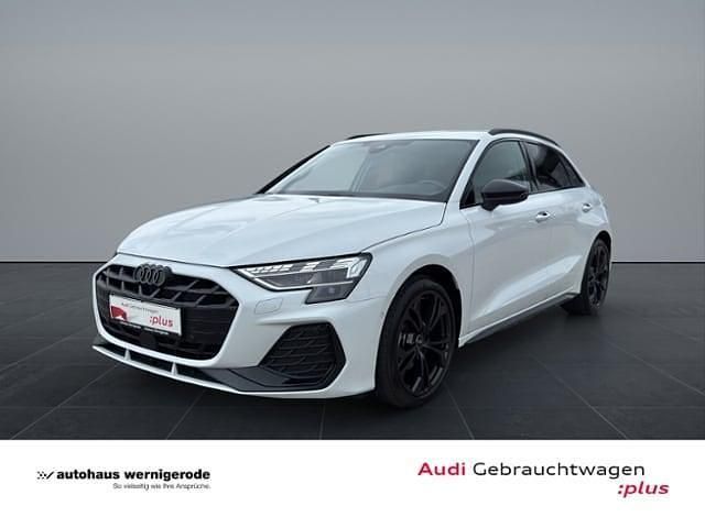 Gletscherweiß metallic Gebraucht 2025 Audi A3 S-Line | 32.440 € (Superpreis) - Bild 1/4