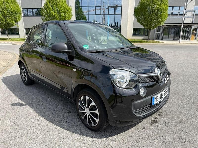 Second-hand Renault Twingo Expression 71 CP (52 kW) 2015 Negru Hatchback