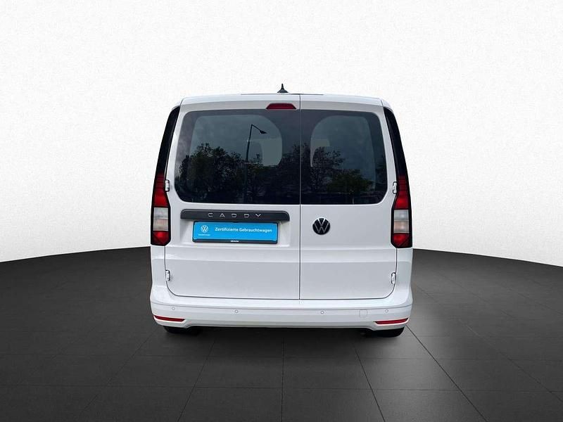 Gebraucht VW Caddy 102 PS (75 kW) 2024 Candyweiß Van / Kleinbus