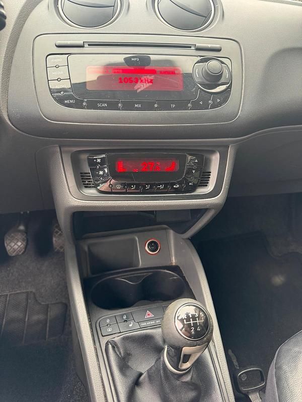 Gebraucht Seat Ibiza 86 PS (63 kW) 2011 Weiß Kleinwagen